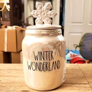 Rae Dunn WINTER WONDERLAND Iridescent Baby Canister with Snowflake Topper BNWT